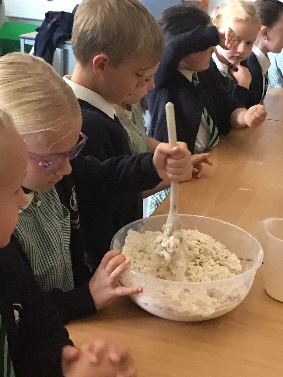 MissLHiggins tweet media