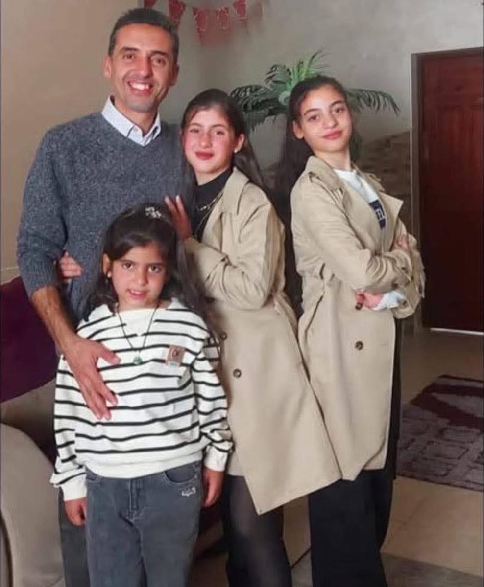 Die von Israel ermordeten Palästinenser sind keine Zahlen, es sind Menschen mit Hoffnungen und Träumen, wie die Familie Al-Hannawi,  die gestern Nacht von Israel getötet wurde.