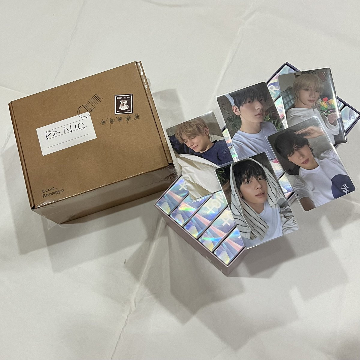gyoul11's tweet photo. WTS🇲🇾
Beomgyu Panic sealed album RM85
TXT Sanctuary Angel ver album
Yeonjun set / Soobin set RM35
Beomgyu set RM30
Taehyun set RM25
Hueningkai set RM20
Take all Sanctuary Angel ver RM110

📮RM8 (WM)｜RM14 (EM)

#pasarTXTmy #pasartxt https://t.co/nb7940L9p1