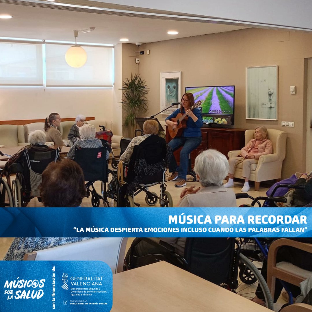 Músicos por la Salud (@mporlasalud) on Twitter photo 🎵 Con #MúsicaParaRecordar llevamos microconciertos a personas mayores con #Alzheimer.
La música activa la memoria, reduce el estrés y mejora el bienestar emocional.
Porque incluso cuando se olvidan palabras, una canción puede ser un abrazo.
#MúsicosPorLaSalud <a href="/GVAsanitat/">GVA Sanitat</a> 🎵 Con #MúsicaParaRecordar llevamos microconciertos a personas mayores con #Alzheimer.
La música activa la memoria, reduce el estrés y mejora el bienestar emocional.
Porque incluso cuando se olvidan palabras, una canción puede ser un abrazo.
#MúsicosPorLaSalud <a href="/GVAsanitat/">GVA Sanitat</a>