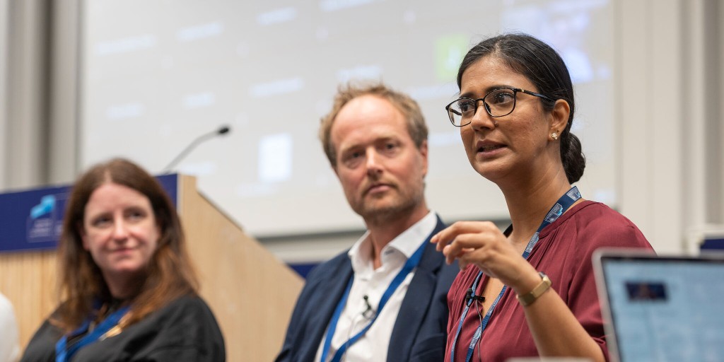 BlavatnikSchool's tweet image. 🌍 How can we create lasting change through better outcomes and stronger partnerships?

Join us at the School for the Social Outcomes Conference 2025 – the global forum on outcomes, impact &amp;amp; systems change hosted by @golaboxford. #SOC25👇
ow.ly/uIbS50W7C50