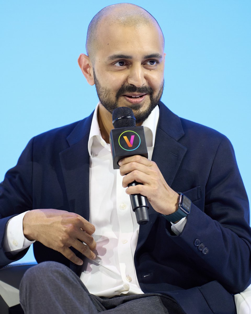VivaTech's tweet image. Can AI be green from the start? 🌍
@KateKallot (@AminiTech), @SashaMTL (@HuggingFace) & Siddarth Singh (@IEA) explored how to cut AI’s carbon cost from cleaner code and hardware to smarter cooling and renewables.
Watch the replay👇
vivatechnology.com/sessions/sessi…