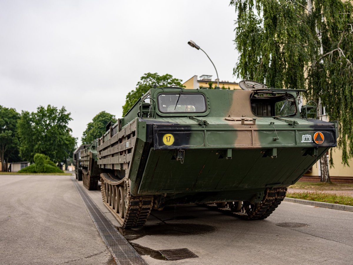 PEmeryt's tweet image. #Powodź 
Z pewną dozą sarkazmu przyglądam się  jak decydenci polityczni miotają się w trybie

&quot;o Jezus Maria, tym razem tego nie możemy spier... bo nas ludzie zajeb....&quot; przed zagrożeniem powodziowym.

Żeby tylko temu nie towarzyszył istny pożar w burdelu...