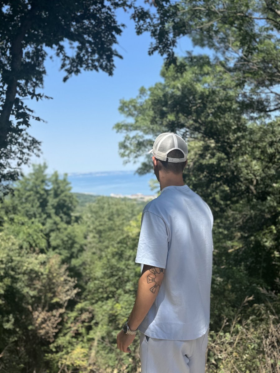 Georgieww tweet media