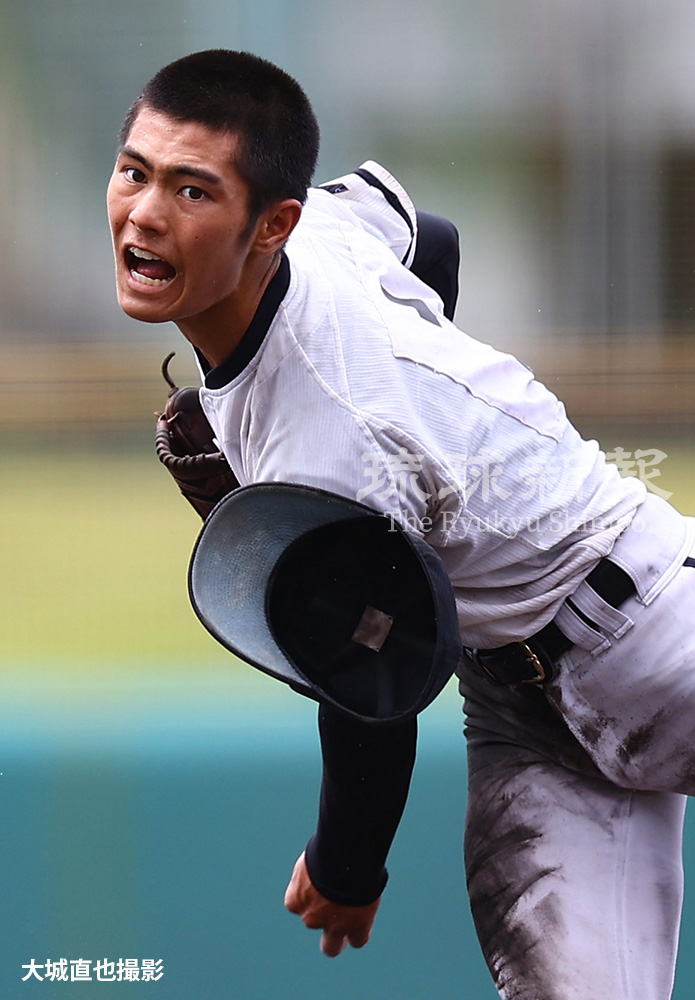 ryukyushimpo_ph's tweet image. 興南、エナジックが4強 シード校で12日の準決勝へ
ryukyushimpo.jp/news/entry-441…
#夏の甲子園 出場をかけた第107回全国 #高校野球 選手権沖縄大会は7日、準々決勝2試合を行い、#興南 と #エナジック が4強入りを決めました。沖尚と宜野座を含め、大会のシード4校が準決勝に駒を進めました。