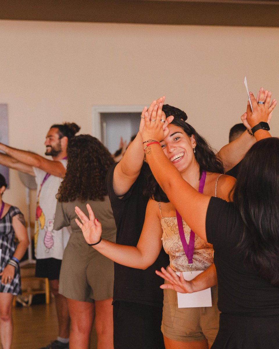 EAPNclm's tweet image. 📸 de @EAPNes del Encuentro Estatal de Activismo Juvenil en #Valladolid que han organizado junto a @EAPNCyL
enfocado en materia de #vivienda para jóvenes en situación de #vulnerabilidadsocial
Gracias a nuestrxs compis de @ymca_esp de Toledo por ir en representación de CLM🤍
