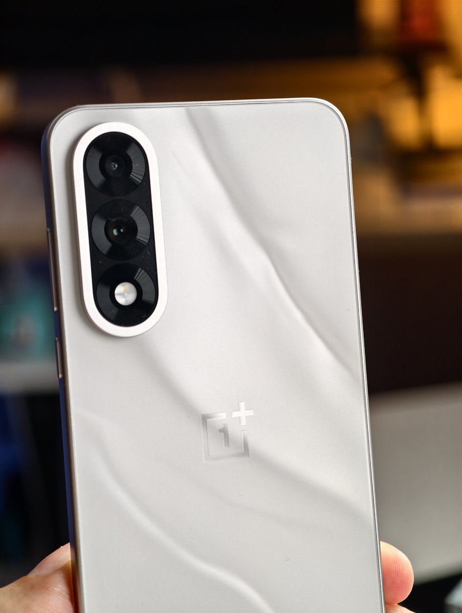 Q6. What is the battery capacity of the OnePlus Nord 5?
A. 6800mAh battery
B. 4000mAh battery
#winNord5 #OnePlusNord5 #upyourgame