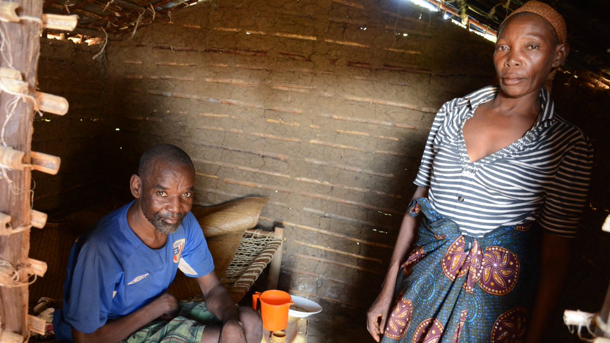 NRC_EAY's tweet image. #Mozambique: When #CycloneChido hit, Natalia’s roof collapsed. Her paralyzed brother broke his leg. We reached them once with USAID support. But funding was cut.
7 months on, they sleep under torn plastic. No shelter. No help in sight.
620K+ displaced. Thousands still unreached.