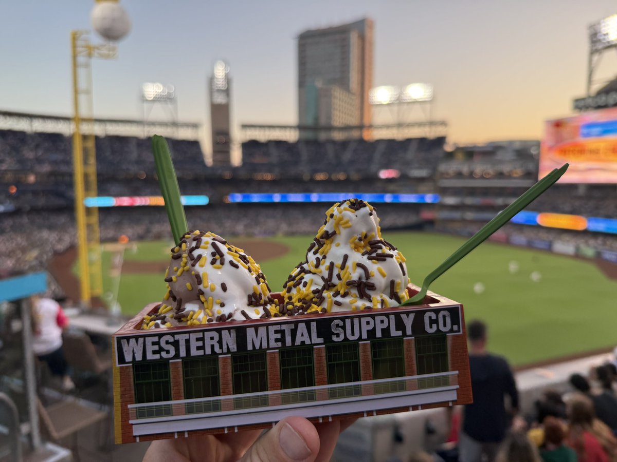 10NewsAarons's tweet photo. Well, at least the ice cream was good. And Manny got his 2000th hit! And we met the #PadSquad. #ForTheFaithful @Padres https://t.co/GrRb1e6Az6