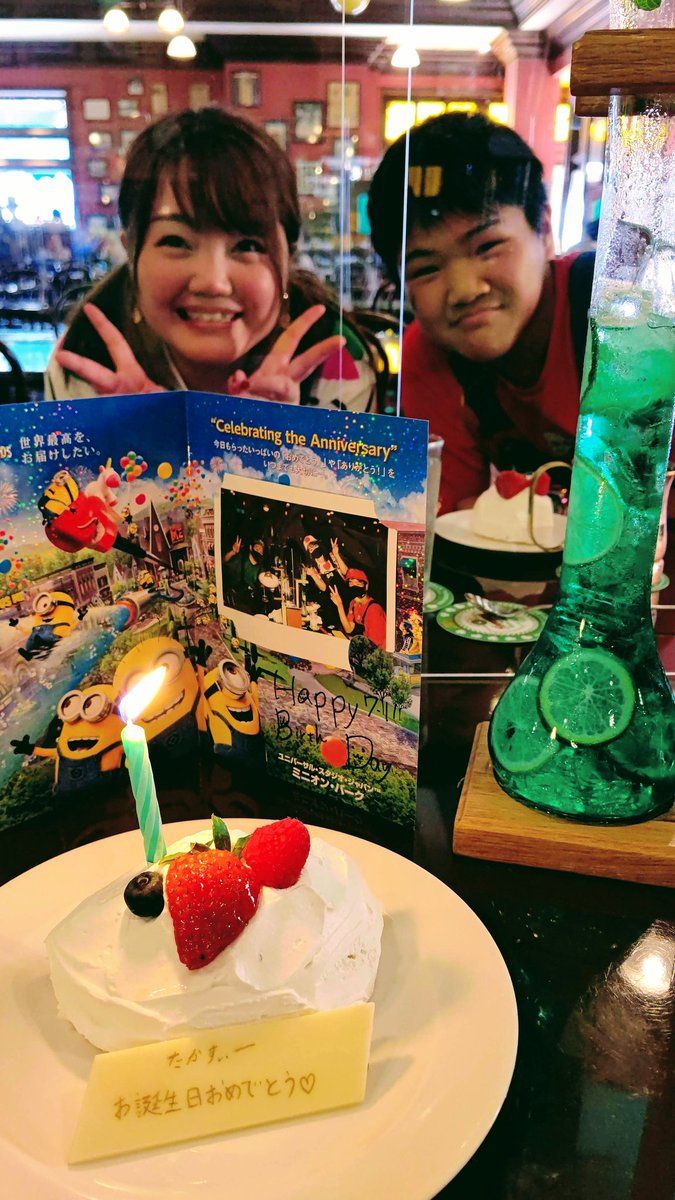 upushi0711's tweet photo. #フィネガンズでラストチアーズ 
誕生日の祝いはだいたいフィネガンズ✨
なくなるのは寂しすぎる😭
すごく思い出に残る素敵な空間です✨
本当にありがとうございました！
11月4日に最後の最高の思い出を作りたいので

Aコース希望✨✨✨ https://t.co/5mUomurOjd