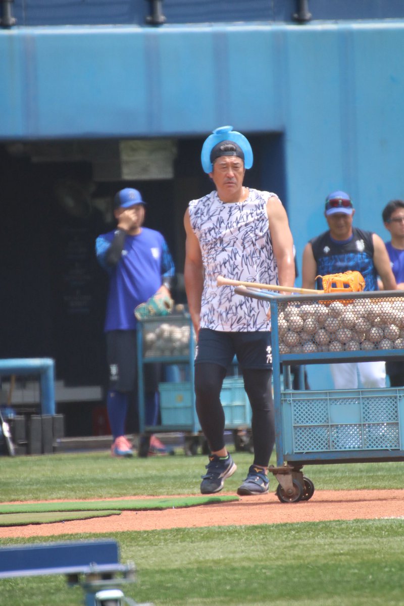 なにわっこ (@disneyangels) on Twitter photo 2025.7.8 DOCK
#石井琢朗
#baystars 2025.7.8 DOCK
#石井琢朗
#baystars