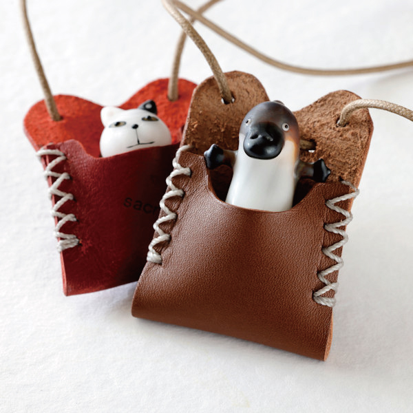 #ガラスフェス
2026年1月23日・24日開催！
会場 #KIITO

出展ブースを紹介します✨

A-88
がらす工房ちぇこら/谷口知惠子 <a href="/Isana55Studio/">ISA-na</a>
出展品目：ランプワーク
軟質ガラスとホウケイ酸ガラスを使い、生き物のとんぼ玉やアクセサリーなどを作っています。

#ランプワーク #バーナーワーク