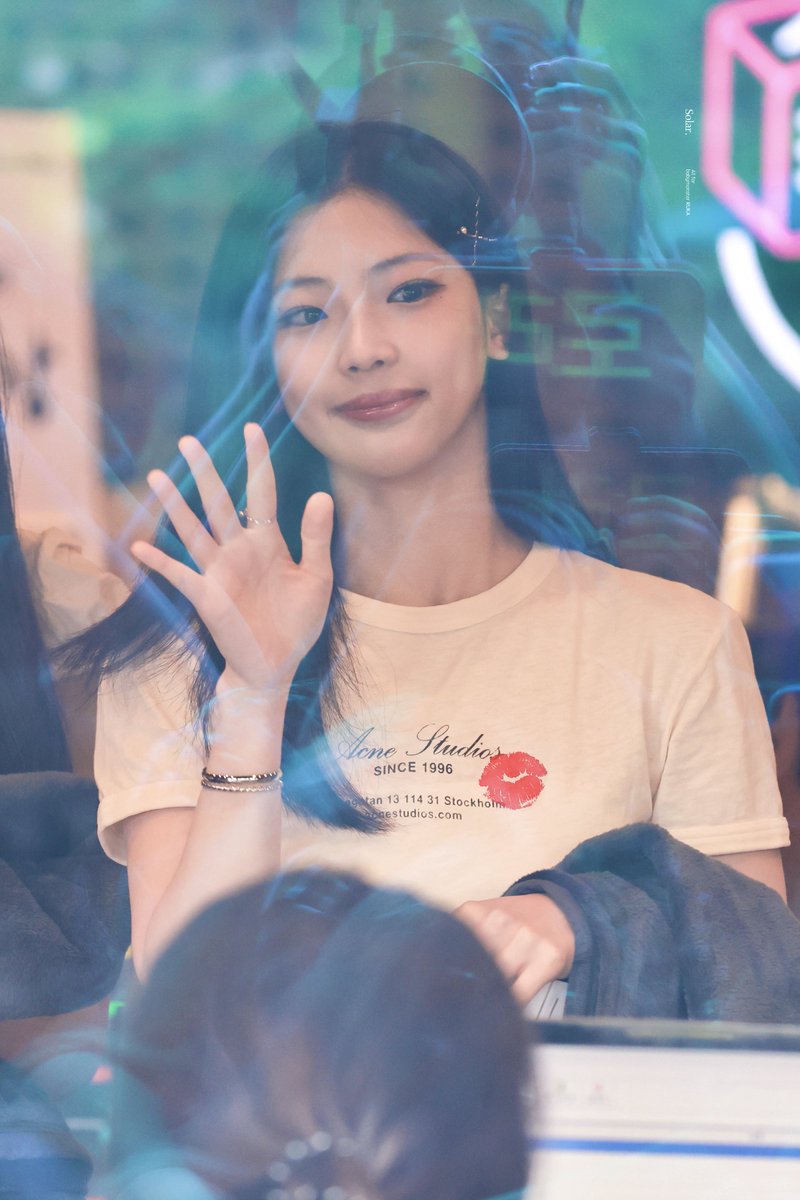 250708

👋🏻

#RUKA #루카 #ルカ #河井瑠花 #KAWAIRUKA 
#BABYMONSTER #베이비몬스터 #ベビモン