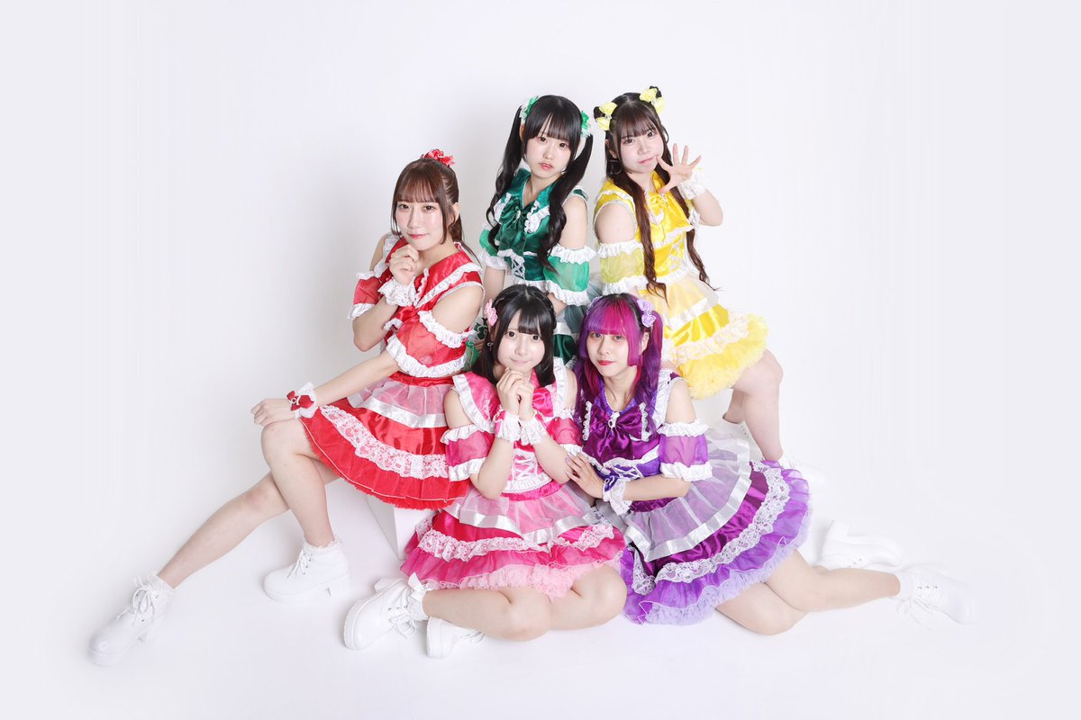 ももいろプロジェクト (@momoiro_project) on Twitter photo ももいろプロジェクト1stワンマンライブまで
あと✨【11日】✨
サプライズ発表⭐️第六弾
✨ももいろプロジェクト新アー写公開✨
💜八雲りく/<a href="/mogu_mogu888/">八雲りく💜ྀིももいろプロジェクト</a>
💚三葉花 /<a href="/mitb_hana/">三葉 花@ももいろプロジェクト6/17(火)五反田G+生誕祭👼🏻💚☘️</a>
❤️七瀬つき/<a href="/_nanase_tsuki/">七瀬つき@ももいろプロジェクト</a>
💛羽鳥ひな/<a href="/hina_hatori_/">羽鳥ひな @ももいろプロジェクト</a>
🩷佐藤恋 /<a href="/rendayo1022/">佐藤 恋</a> ももいろプロジェクト1stワンマンライブまで
あと✨【11日】✨
サプライズ発表⭐️第六弾
✨ももいろプロジェクト新アー写公開✨
💜八雲りく/<a href="/mogu_mogu888/">八雲りく💜ྀིももいろプロジェクト</a>
💚三葉花 /<a href="/mitb_hana/">三葉 花@ももいろプロジェクト6/17(火)五反田G+生誕祭👼🏻💚☘️</a>
❤️七瀬つき/<a href="/_nanase_tsuki/">七瀬つき@ももいろプロジェクト</a>
💛羽鳥ひな/<a href="/hina_hatori_/">羽鳥ひな @ももいろプロジェクト</a>
🩷佐藤恋 /<a href="/rendayo1022/">佐藤 恋</a>