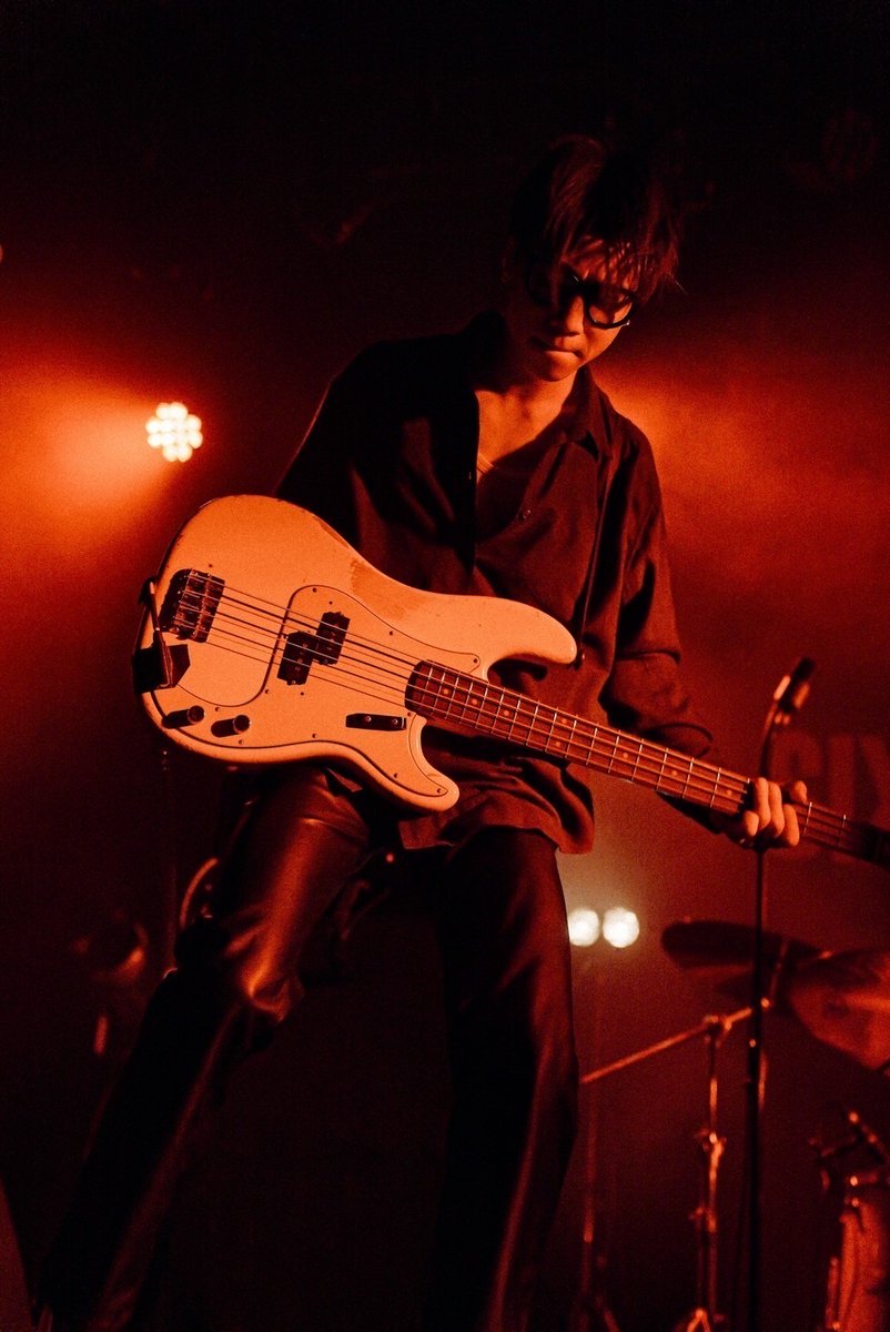 SITストリングス アーティストに、大分発 ロックンロールの正統伝承者