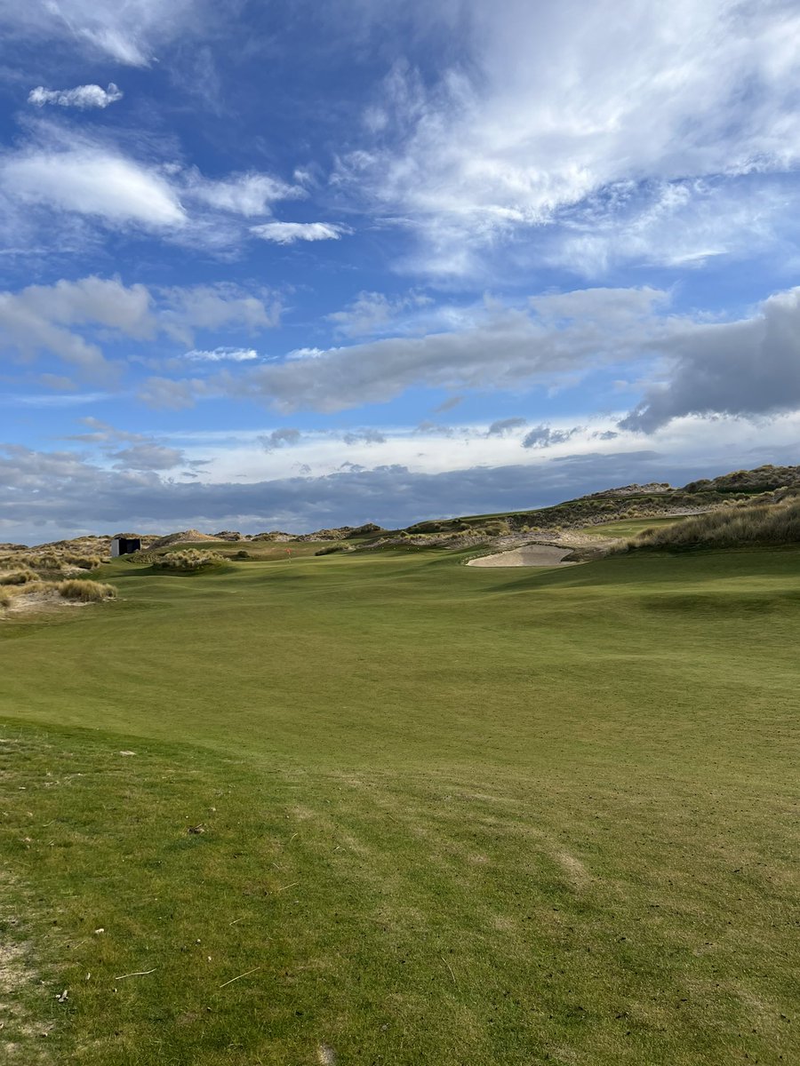 AlexPittyGolf's tweet photo. Had the privilege of playing the 11 hole loop twice at @7milegolf this morning, plus a walk of the remaining holes. 

I’ve been very fortunate to play some of the worlds’ best links golf and this place is already in the conversation. 

Brilliant stuff @cdpgolf1 @mikeclaytongolf https://t.co/yqjTGGH3NN