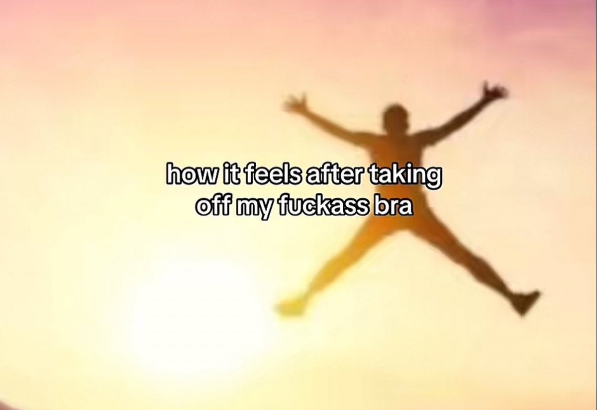 😭