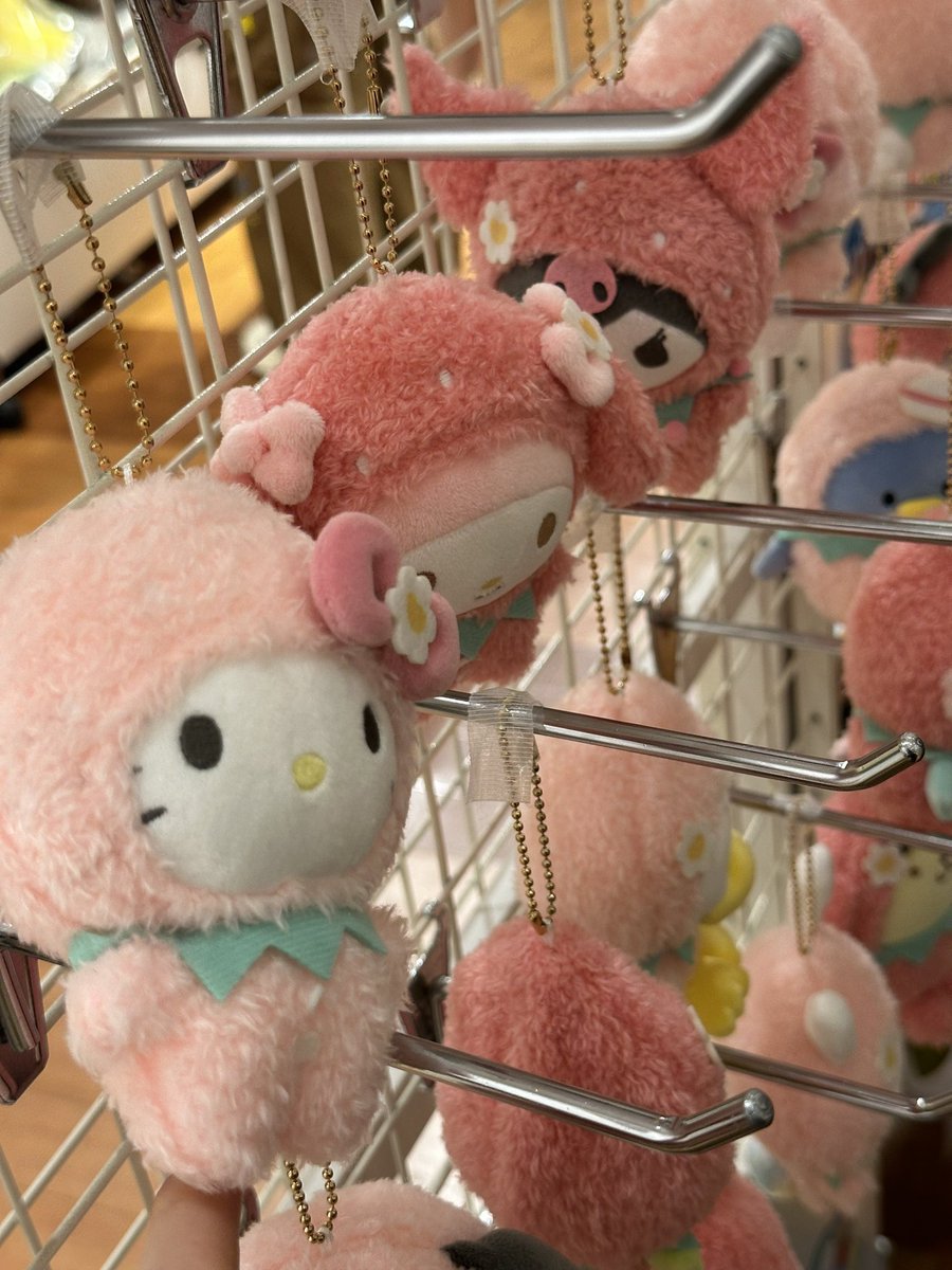 이게 딸기야 맥반석이야 
ㄴㅁ귀여워서 구매 🍓