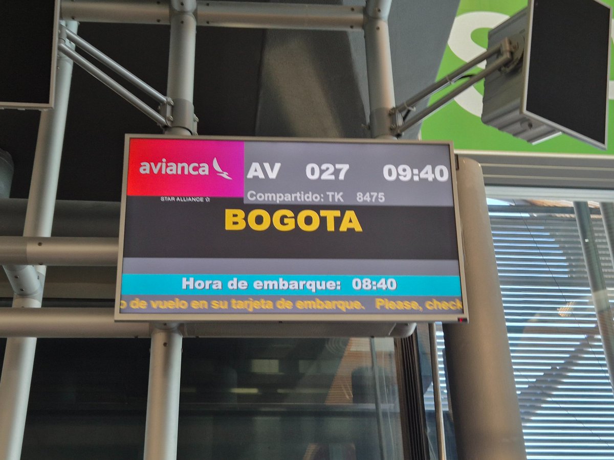 Luz Rodriguez (@rodriguezluz_) on Twitter photo Primero Bogota, luego Santa Marta. Primero clases en la universidad, luego conferencia en el encuentro de jueces y juezas de la Corte Suprema. Qué bueno volver a Colombia! Primero Bogota, luego Santa Marta. Primero clases en la universidad, luego conferencia en el encuentro de jueces y juezas de la Corte Suprema. Qué bueno volver a Colombia!