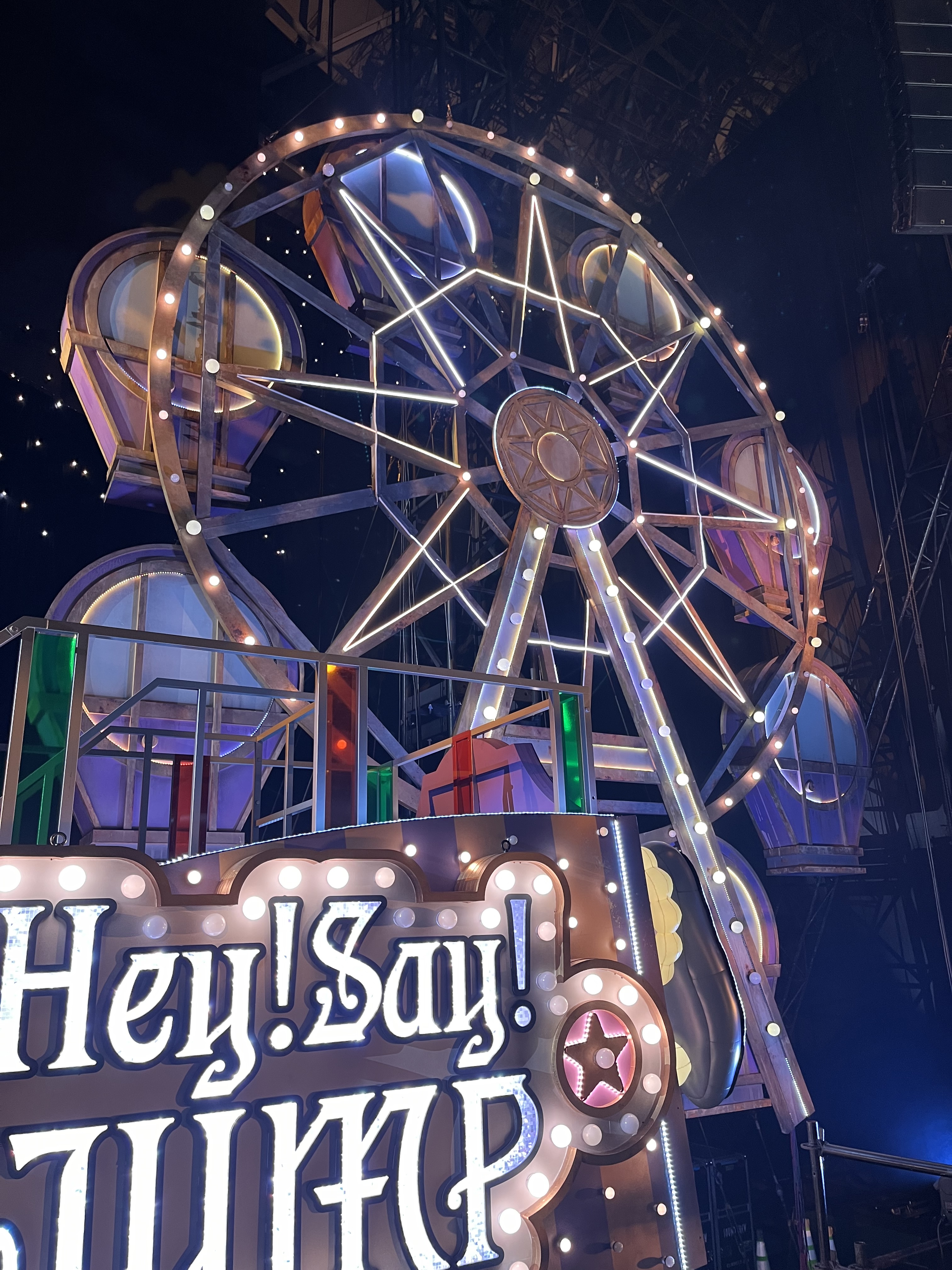 ポスター　HeySayJUMP 51Z78dzvG3L._UF350,350_QL50_.jpg