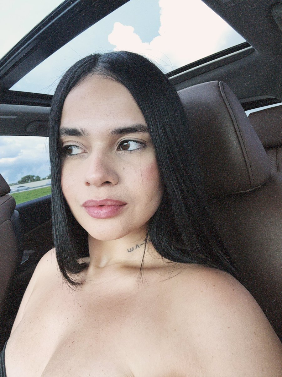 👸🏻