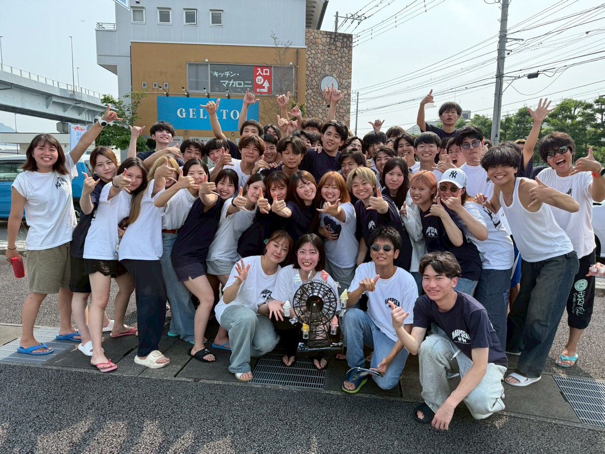 harpsealHosei's tweet image. AAツアー🤿🐠

OWを終えた新入生のみんなが、さらにスキルアップするためのトレーニングに行きました✨

ダイビングの後はみんなでジェラート屋さんに行き、充実した1日を過ごしました😋

これから夏に向けて、たくさん潜って一緒に楽しみましょー🤙🏽🏖️

2025/7/6

#harpseal #法政サークル #法政新歓…