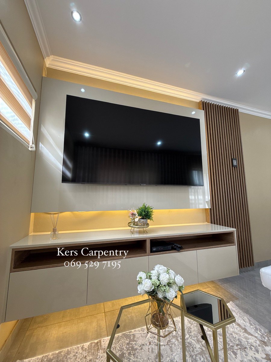 KersCarpentry's tweet photo. F L O A T I N G  T V  U N I T

Modern living, beautifully crafted.

Get in touch with us:
📞069 529 7195
WhatsApp: 069 529 7195
Facebook: Kers carpentry
Tik Tok: Kers_carpentry
Twitter: Kers_carpentry 
Instagram: Kers__carpentry 
Email: Info@kerscarpentry.co.za

#livingroom #home https://t.co/zeHAPhSWJj