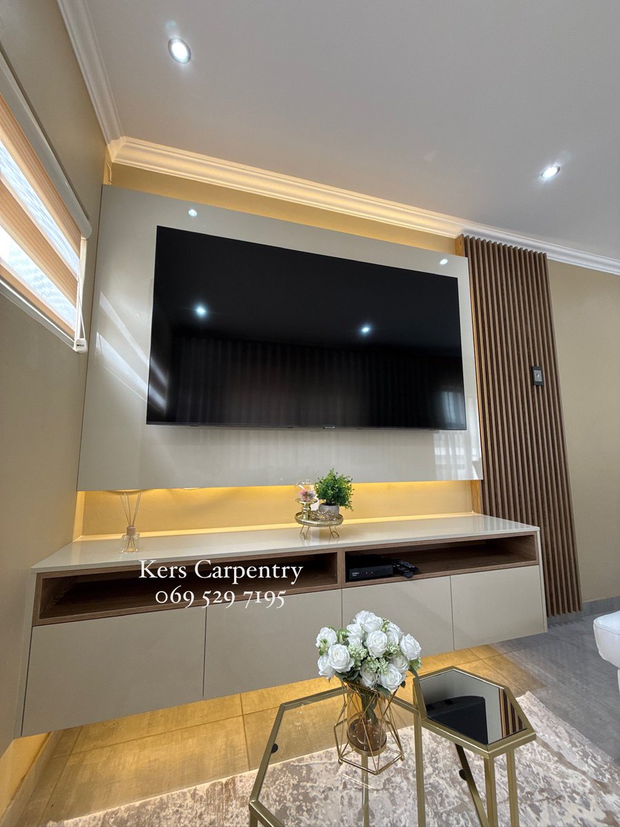 KersCarpentry's tweet photo. F L O A T I N G  T V  U N I T

Modern living, beautifully crafted.

Get in touch with us:
📞069 529 7195
WhatsApp: 069 529 7195
Facebook: Kers carpentry
Tik Tok: Kers_carpentry
Twitter: Kers_carpentry 
Instagram: Kers__carpentry 
Email: Info@kerscarpentry.co.za

#livingroom #home https://t.co/zeHAPhSWJj