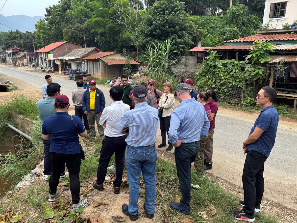 🇦🇺 &amp; 🇱🇦 are working together to strengthen transport resilience. Through the Laos-Australia Connectivity Partnership, <a href="/Austroads/">Austroads</a>, <a href="/CSIRO/">CSIRO</a> &amp; <a href="/QReconstruction/">Queensland Reconstruction Authority</a> joined a mission with 🇱🇦officials to share expertise on resilience challenges &amp; explore new opportunities for collaboration.