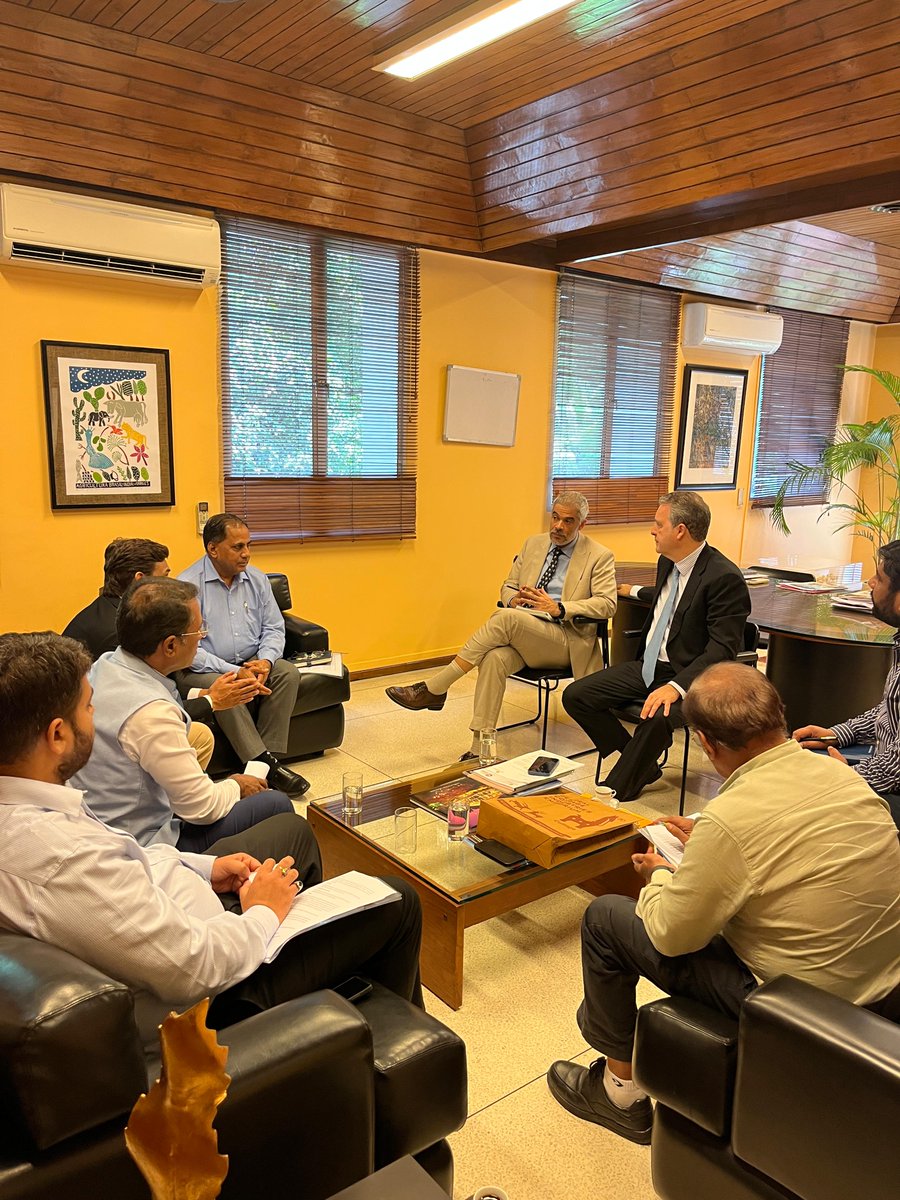 🌱Representatives of the NSAI, met with H.E. Mr. Kenneth F. H. Nobrega, Ambassador of Brazil to India, and the Agriculture Attaché of the Brazilian Embassy to explore opportunities for collaboration between the Indian and Brazilian seed sectors. 

#NSAI #SeedIndustry #IndiaBrazil