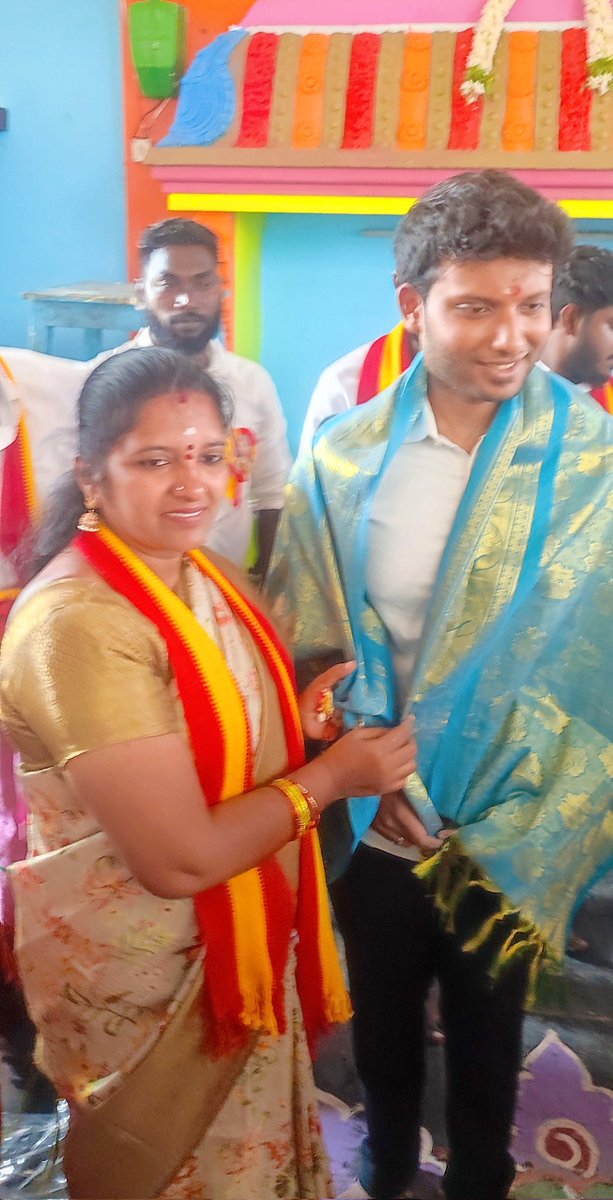 *தமிழக வெற்றிக் கழகத்தின் தலைவர் தளபதி விஜய் அண்ணா அவர்களின் நல்லாசியுடன்* 

 *கழகத்தின் பொதுச் செயலாளர் திரு புஸ்ஸி N.ஆனந்த் அவர்களின்  நல் வாழ்த்துக்களுடன்* 

 *வட சென்னை தெற்கு மாவட்ட செயலாளர் திரு கட்பீஸ் K. விஜய் அவர்களின் வாழ்த்துக்களுடன்* 

*இன்று பிறந்த நாள் காணும்