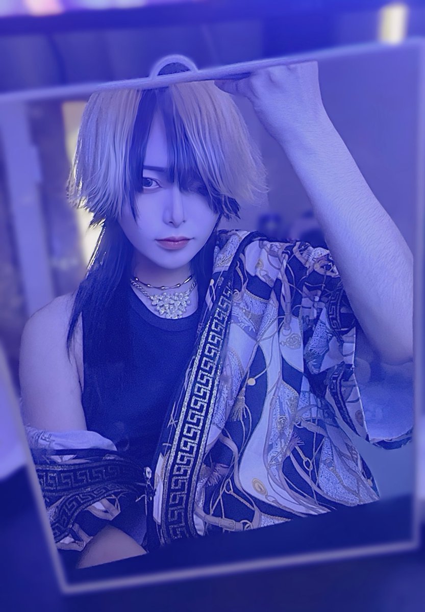 coco15897's tweet photo. 5億年ぶりに髪切りました https://t.co/4vOpyJHgx9