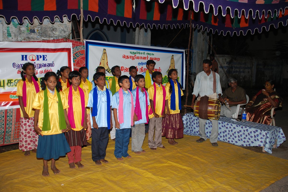 vrhope's tweet photo. Awareness about Child Labour Prohibition and Regulation Act - Day 1
Nov 1, 2007 https://t.co/lx82QbmUIA