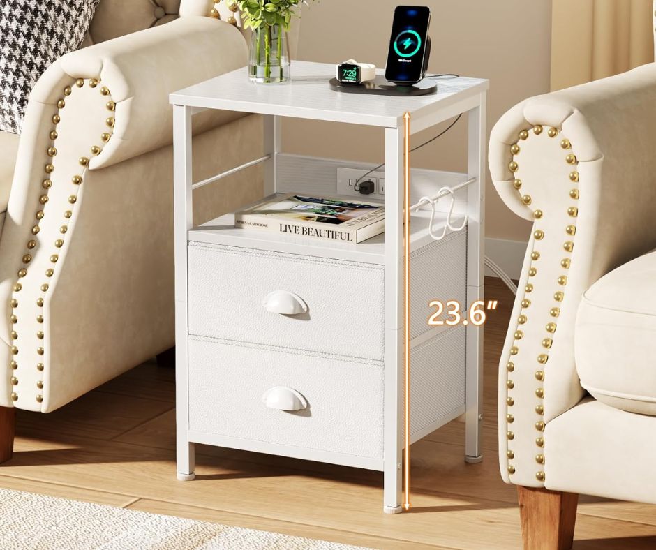 HomekitDecor's tweet image. Modern or classic, side tables add charm and function to your space.
Our curated list has the best options for a stylish and organized home.
Buy Now: homekitdecor.com/best-side-tabl…
#table #smalltable #sidetable #interiorinspo #sidetablestyle #homeorganization