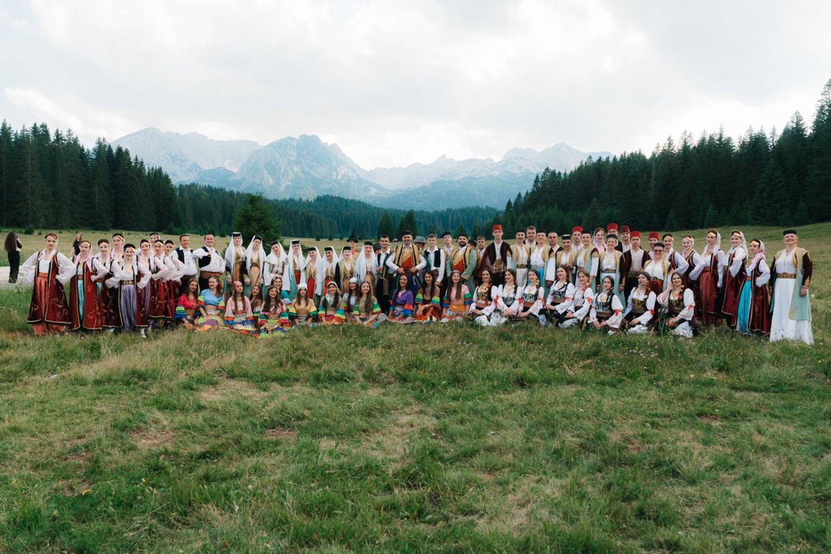 U susret 13. julu – Danu državnosti Crne Gore, predsjednik države <a href="/JakovMilatovic/">Jakov Milatovic 🇲🇪🇪🇺</a> otvorio je prvi Nacionalni festival interkulture koji se, pod njegovim pokroviteljstvom, organizuje na Žabljaku.

predsjednik.me/press/clanak/p…