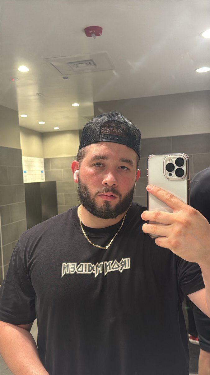 JRCL95's tweet image. I’ll spit on you if you like this 🫣🐷🔥😂, I look so rough smh….