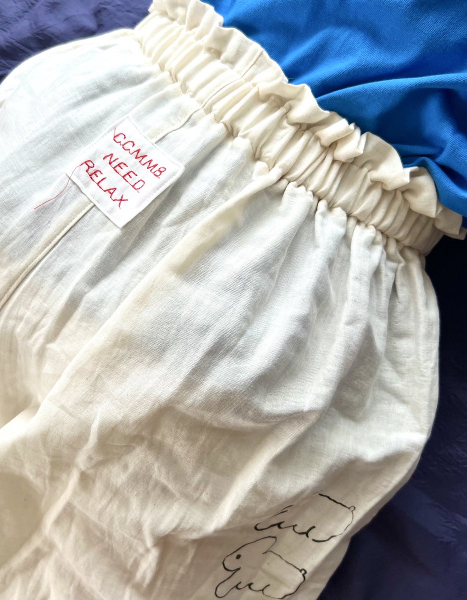 DOMA_YORIKO's tweet image. 7/8(火) 14:00-18:00 open
今週末7/12(土)は所用により臨時休業いたします
ご来店を予定されていた方には申し訳ありませんが何卒ご了承ください

夏の定番リラックスウェア
着心地天国なチャチャマンボのガーゼパンツ
今年も入荷しています🌞

#チャチャマンボ #momokoimada
#DOMA #kyoto #雑貨屋