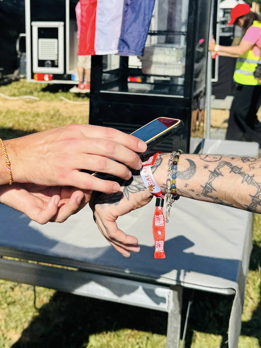 Easytransac tweet media