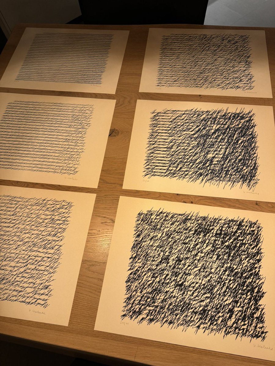 Gm with my favorite physical generative art pieces. “Letters from my mother” by the legend Vera Molnar.
