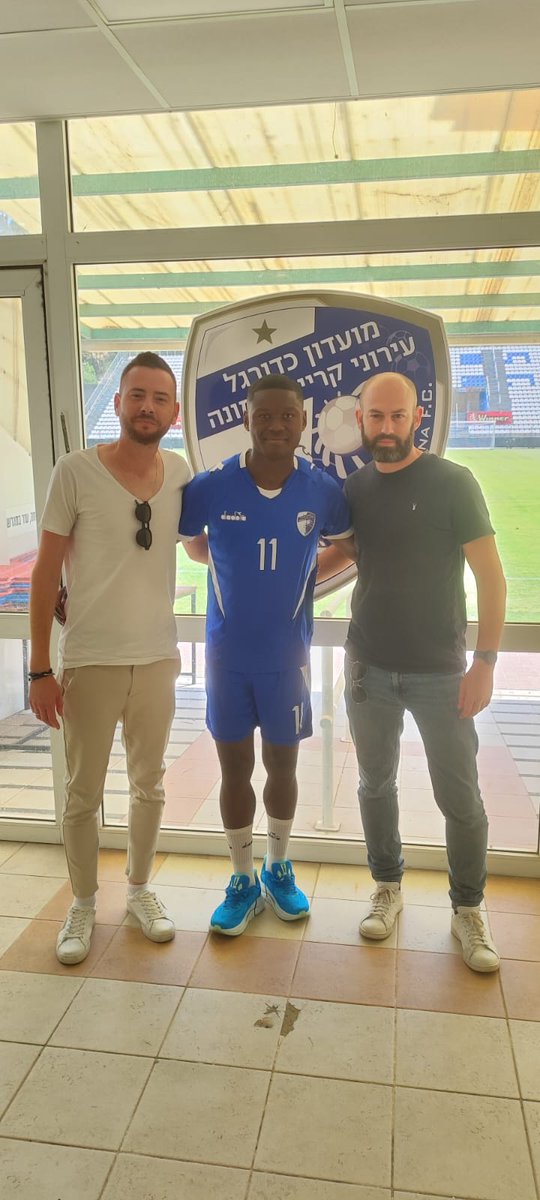 AgencyMgsr's tweet photo. 𝐃𝐨𝐧𝐞 𝐃𝐞𝐚𝐥 ✍️
We are happy to sign the great Belgium Winger @anthonylimbombe17 at Irony Kiriyat Shmona. 
Many thanks to @yvesnlondon for the trust and the cooperation to make that happen.

We are excited to see you in action!

@LiorDahanMgsr
@RoyScout84 https://t.co/CC0wTWQQTj