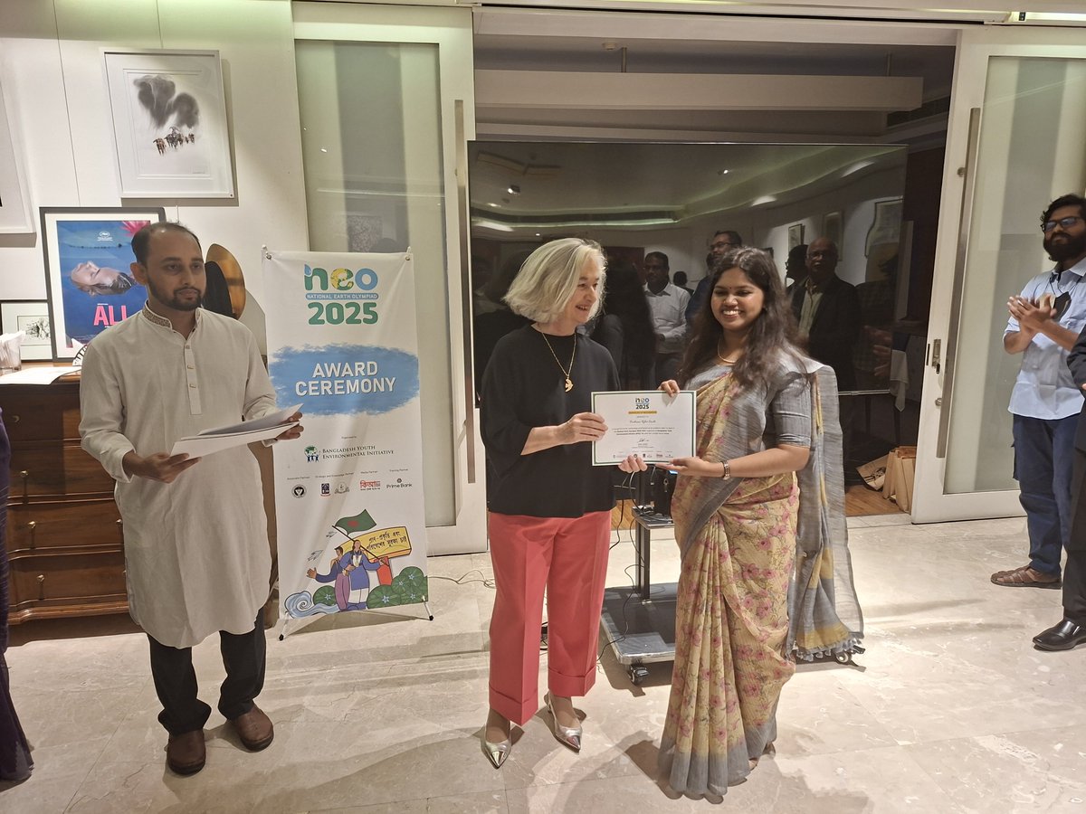 France in Bangladesh 🇫🇷🇪🇺 tweet media