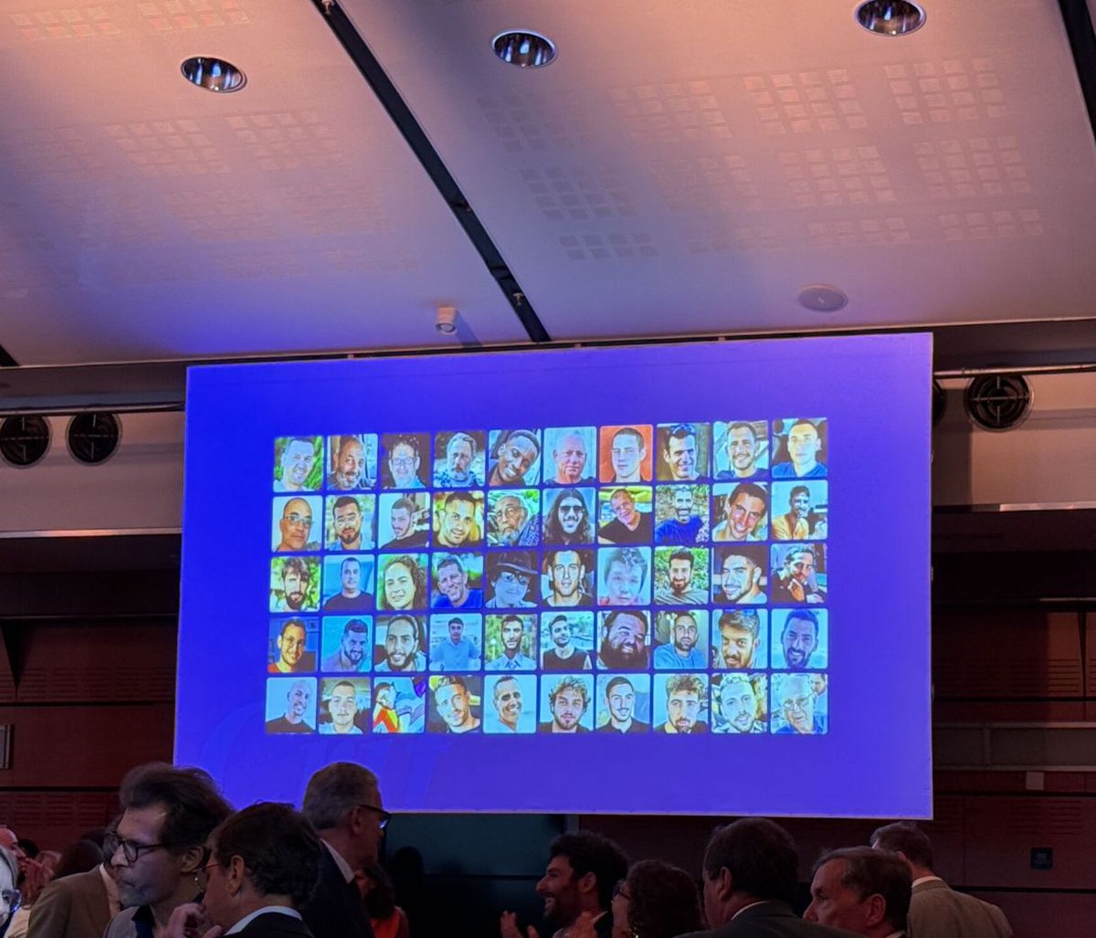 Jorge Diener, ED of Hadassah International, had the privilege of attending an evening of purpose &amp; connection at the annual Gala of the Conseil Représentatif des Institutions Juives de France.

#HadassahInternational  #GandelRehabilitationCenter  #HopeInAction  #HadassahHeroes