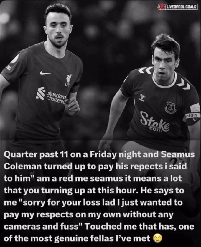 Seamus Coleman, my captain, paying his respects to Diogo Jota ❤️💙🥹