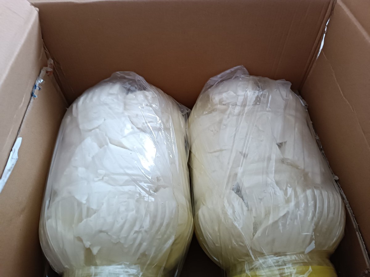 RT  yapalım lütfen.        Sirik peynirleri ve  yayla saf koyun peyniri Almanya yolcusuderlar
 Gurbetçi kardeşler memleket lezzetlerini sizlere gönderiyoruz 
Sipariş vermek isterseniz dmden ulaşabilirsiniz .