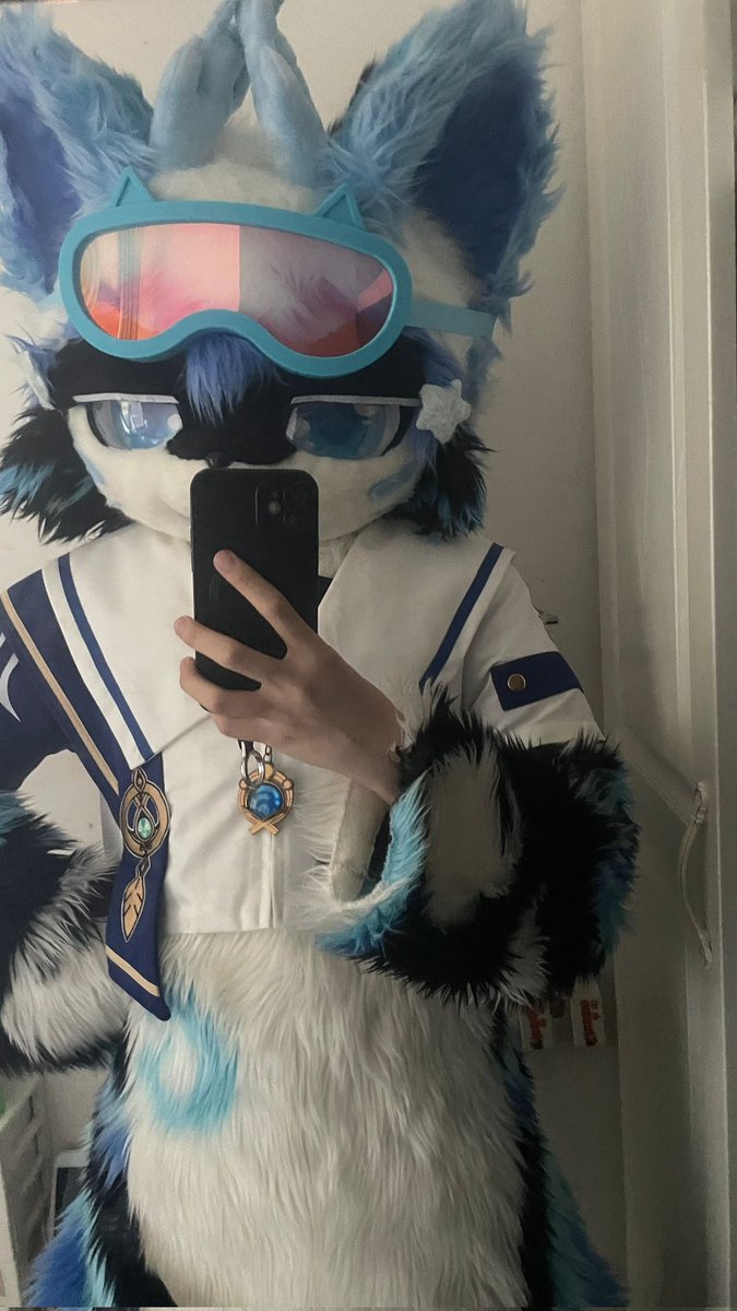 Chiti (@xcl1286040) on Twitter photo 