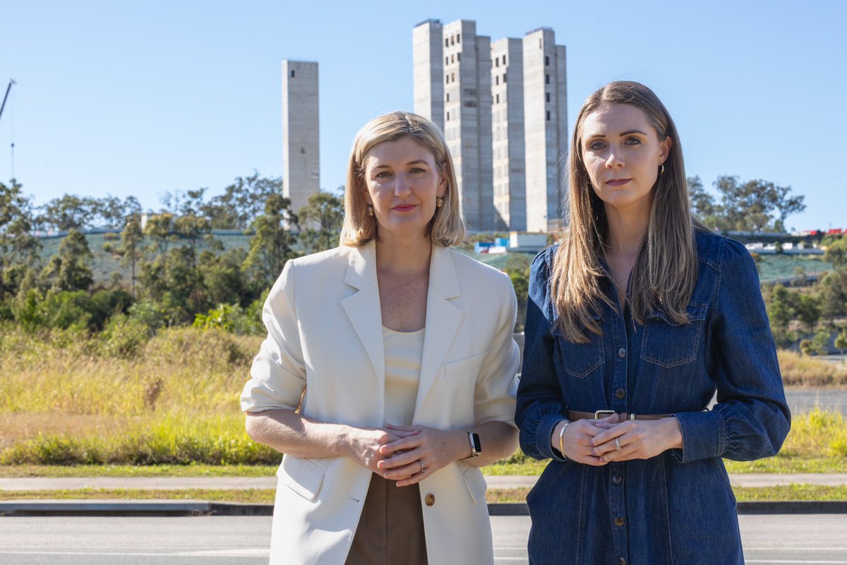 Work has stopped at the Coomera Hospital site. 

45,000 Qld Nurses and Midwives are having to take industrial action. 

Hospitals will lose funding if their EDs don't meet the LNPs KPIs. 

The Premier's war on health services will have a devastating effect on Queenslanders.