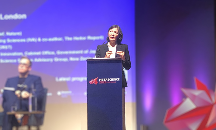 ResFortnight's tweet photo. EU adviser ‘not optimistic’ for €220bn FP10 budget.

Discussion has focused on competitiveness fund and less on budget, Sylvia Schwaag Serger points out at #Metascience2025 in London.

https://t.co/Alx0CKfj3V https://t.co/FkI3GBHkCT