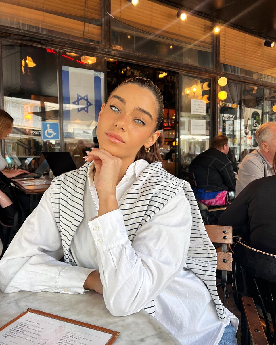 If I had eyes like Sergeant Milana’s, I’d never blink 😅😍