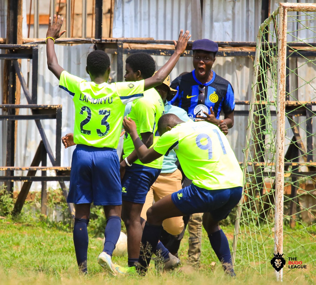 The Budo League (@thebudoleague) on Twitter photo Here's how the #TBL8 Regular Season concluded..⤵️
A thread..🪡
• Debutants, <a href="/TrotBallo2020/">Trot Ballo</a> secured a Top 4 spot, in their first ever #TBL season, with a 2-1 win over matchday 15 hosts, <a href="/MondayLawFC/">Monday Law</a> ✅
#TBL8 | #FinalBend | #MangoPower Here's how the #TBL8 Regular Season concluded..⤵️
A thread..🪡
• Debutants, <a href="/TrotBallo2020/">Trot Ballo</a> secured a Top 4 spot, in their first ever #TBL season, with a 2-1 win over matchday 15 hosts, <a href="/MondayLawFC/">Monday Law</a> ✅
#TBL8 | #FinalBend | #MangoPower