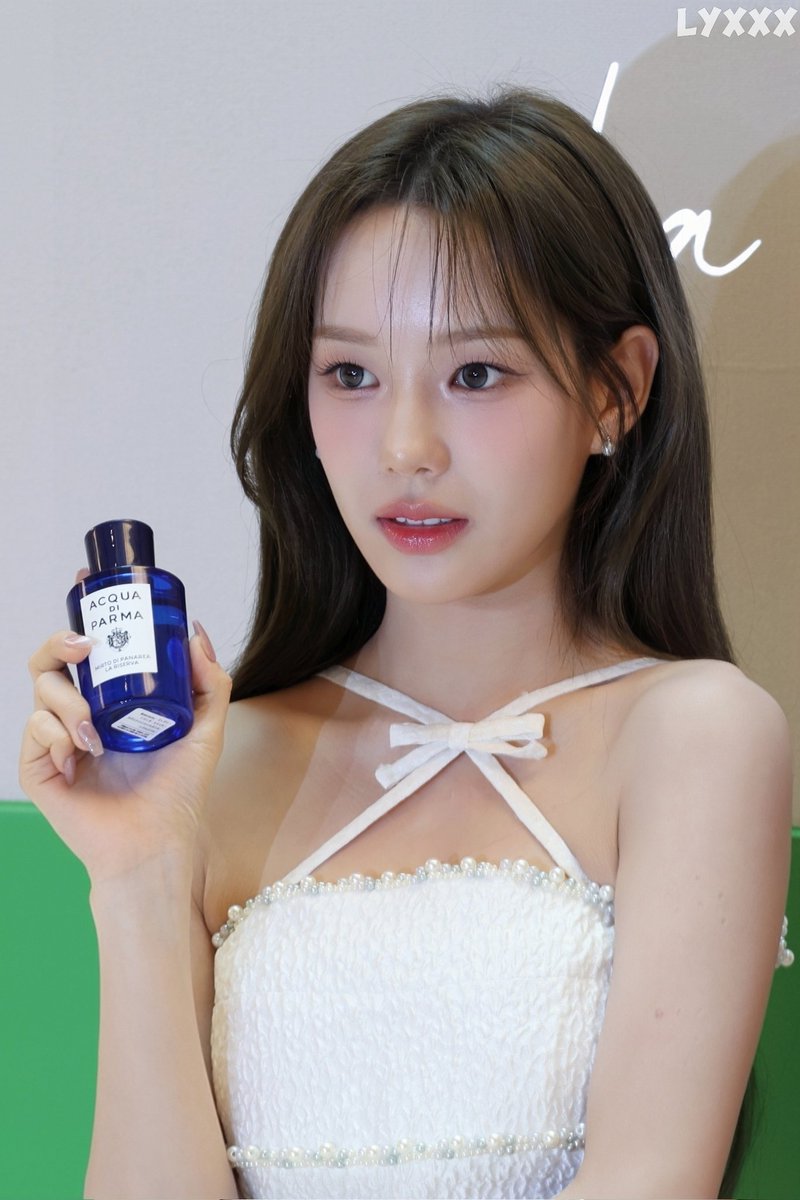 hocole921's tweet image. 250708 ACQUA DI PARMA
#izna #μ΄μ¦λ #RYUSARANG #μ μ¬λ #SAEBI #μ μΈλΉ